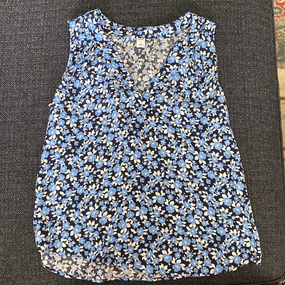 Old Navy blouse size small